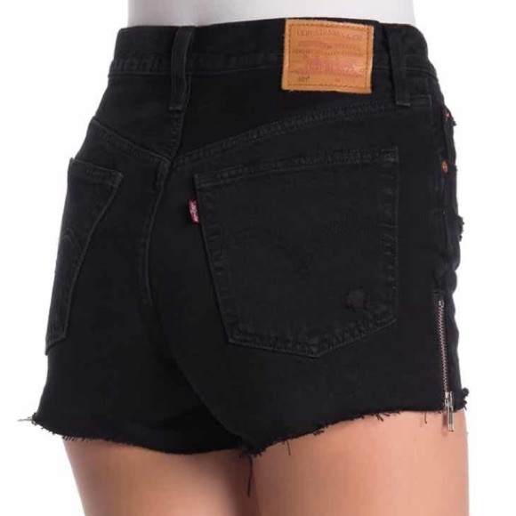 Levi’s 501s Zip Your Lip High Waisted Denim Short - Picture 3 of 7